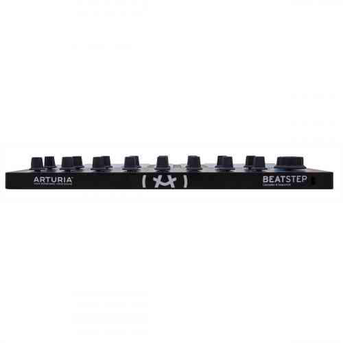MIDI контроллер Arturia BeatStep Pro Black Edition #1 - фото 1